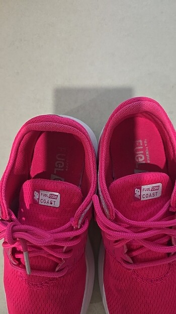 31 Beden New balance spor ayakkabi
