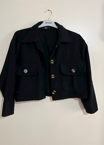 Düğmeli Siyah Kısa Kadın Ceket - Görsel 2