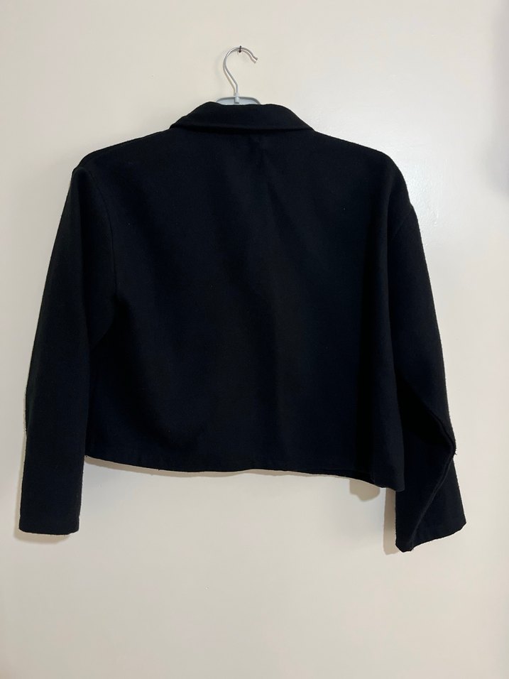 Düğmeli Siyah Kısa Kadın Ceket - Görsel 3