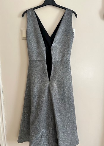 Gri Drapeli V Yakalı Uzun Elbise - Görsel 2