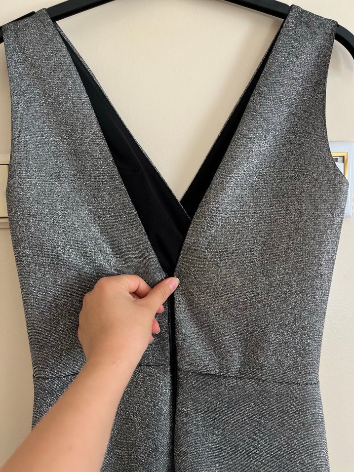 Gri Drapeli V Yakalı Uzun Elbise - Görsel 3