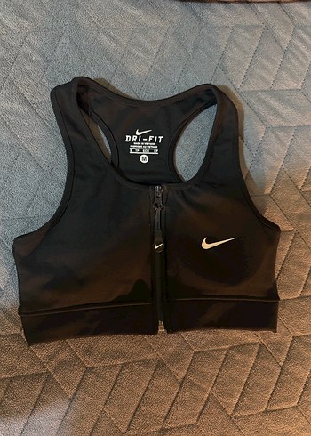 Nike Siyah Fermuarlı Spor Sütyeni M