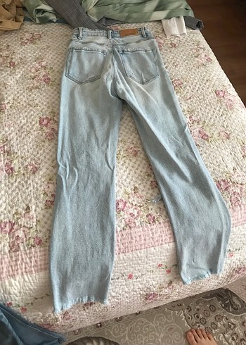 32 Beden Kadın Mavi Midi Boy Rahat Kesim Kot Pantolon stradivarius