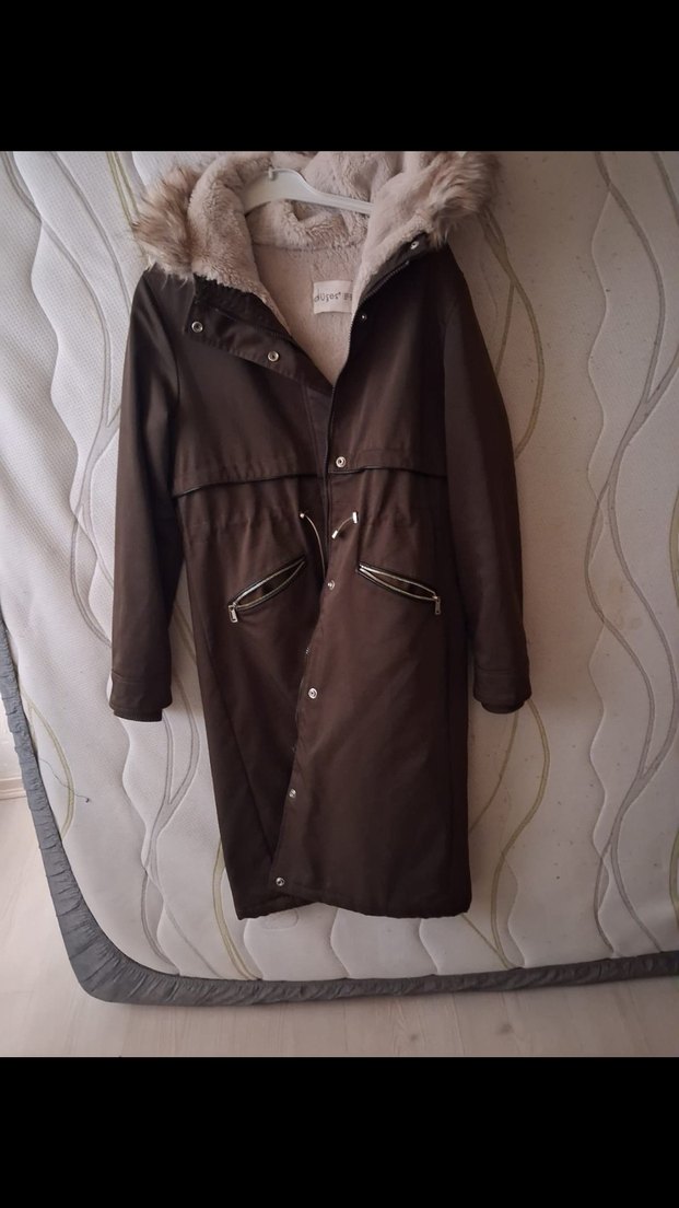 Sokak Stili Uzun Kürklü Kadın Kaban - Görsel 4