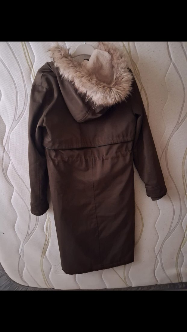 Sokak Stili Uzun Kürklü Kadın Kaban - Görsel 5