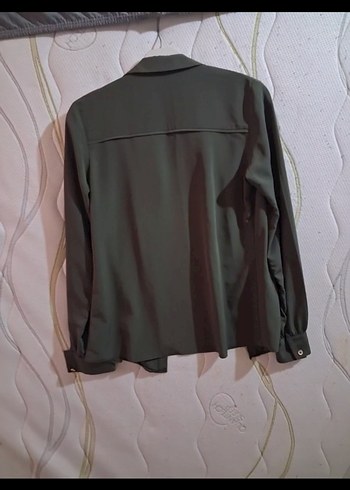 Düğmeli Yeşil Kadın Gömlek - Görsel 2