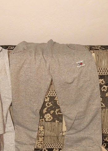 Kız Çocuk Gri Fermuarlı Eşofman Takımı erkekte mevcut - Görsel 6