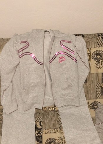 Kız Çocuk Gri Fermuarlı Eşofman Takımı erkekte mevcut - Görsel 3