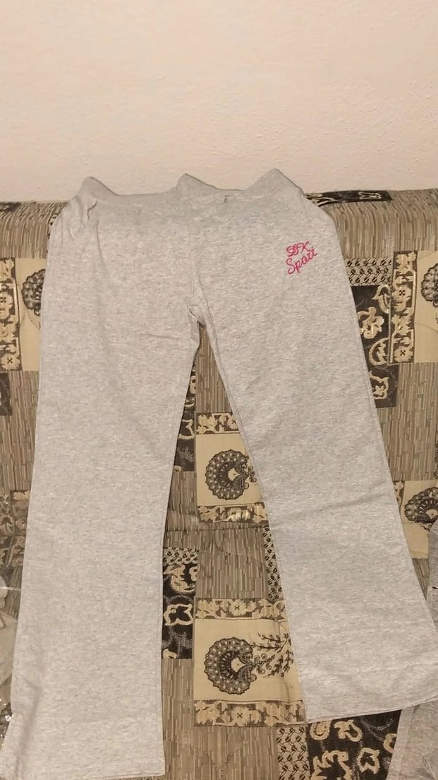 Kız Çocuk Gri Fermuarlı Eşofman Takımı erkekte mevcut - Görsel 2