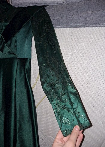 Uzun Kollu, Drapeli zümrüt Yeşil  Abiye - Görsel 8