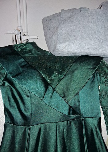 Uzun Kollu, Drapeli zümrüt Yeşil  Abiye - Görsel 9