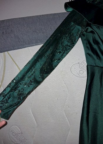 Uzun Kollu, Drapeli zümrüt Yeşil  Abiye - Görsel 7