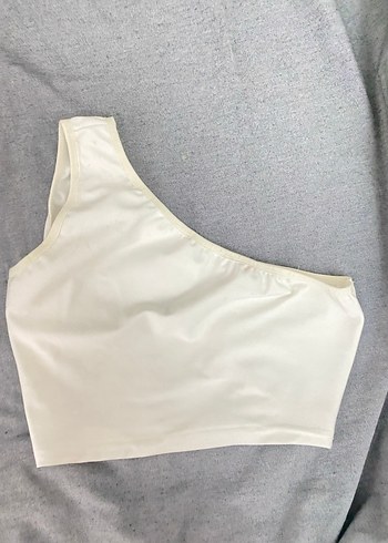 Beyaz Asimetrik Spor Sütyen crop - Görsel 2