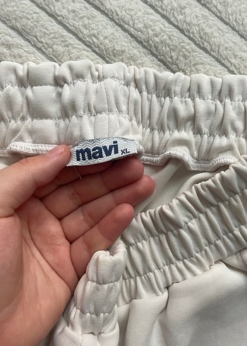 Beyaz Kadın Piliseli Jogger Eşofman Altı - Görsel 4