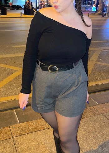 42 Beden pull&bear şort
