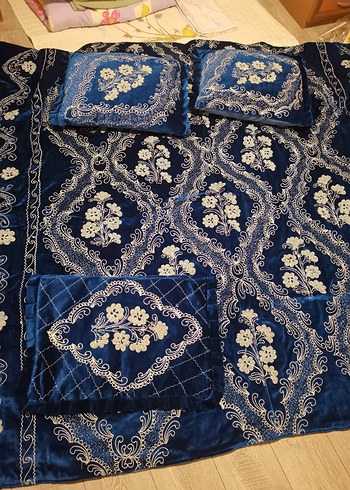 Maraş İşi Sırma İpek Kadife Yatak Örtüsü Seti - Görsel 2