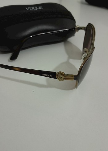 Vogue Kadın Güneş Gözlüğü - Görsel 2