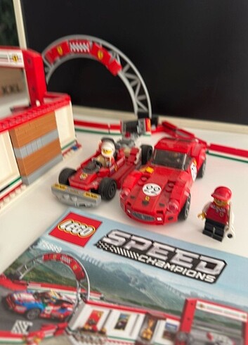 Diğer Lego 75889