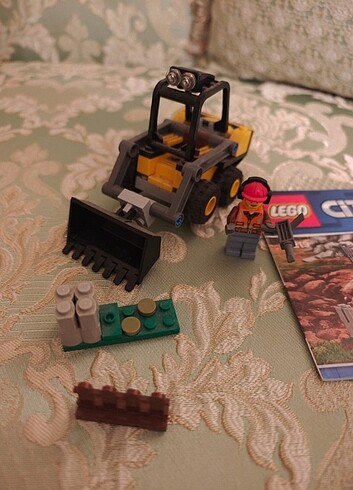 Diğer Lego 60219