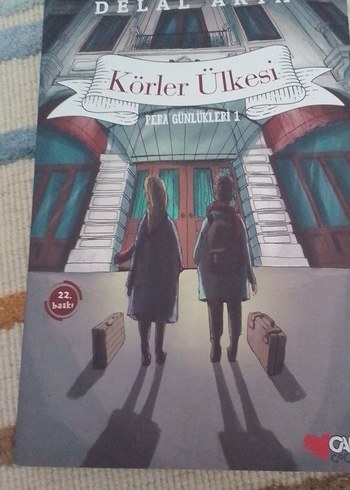 Körler Ülkesi - Pera Günlükleri 1 Roman