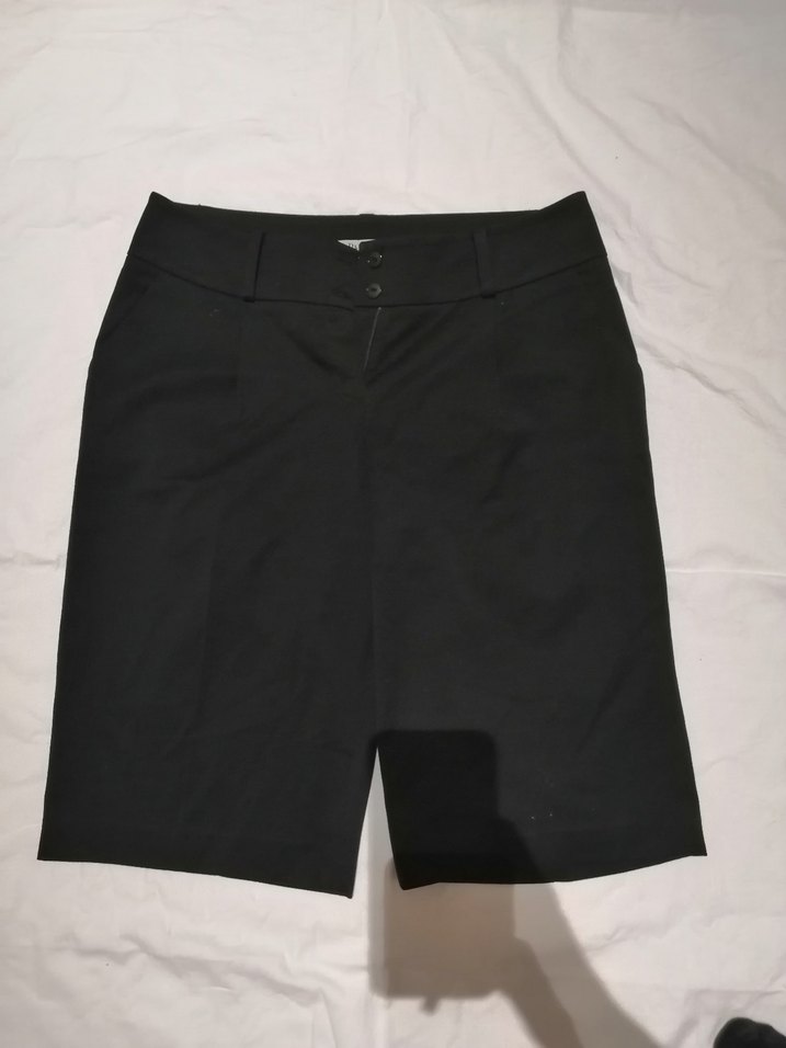 Siyah Kadın Bermuda Şort - Görsel 3