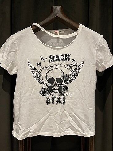 Hiç giyilmemiş koton tshirt