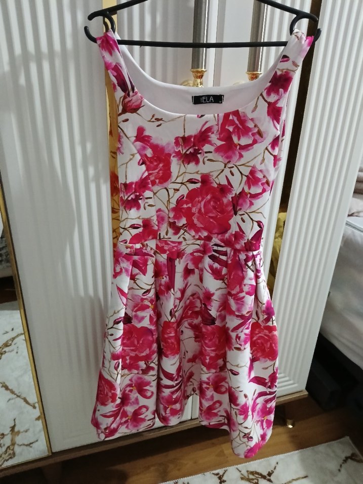 Pembe Çiçek Desenli Midi Elbise - Görsel 2