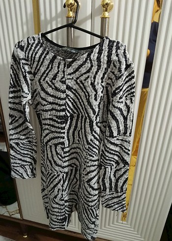 Gri Zebra Desenli Uzun Kollu Triko Elbise - Görsel 2