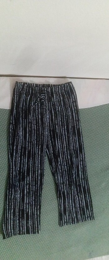 10 Yaş Beden Pantolon
