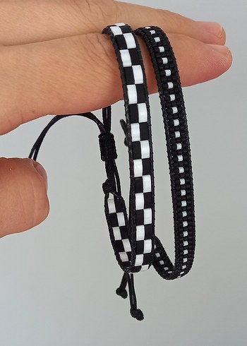 siyah beyaz erkek bileklik kombini