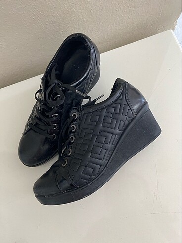 dolgu topuk ayakkabı - Görsel 6