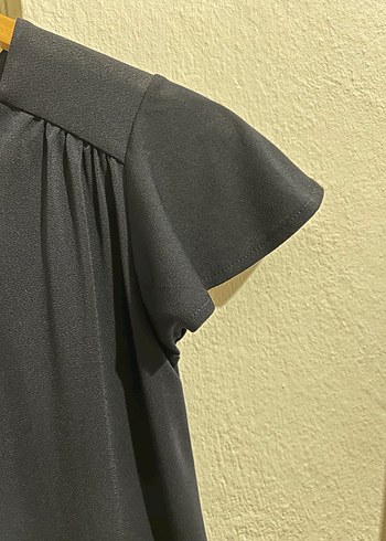 Lacivert, Pilili, Kısa Kollu V Yaka Bluz - Görsel 4