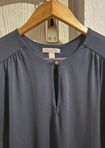 Lacivert, Pilili, Kısa Kollu V Yaka Bluz - Görsel 2