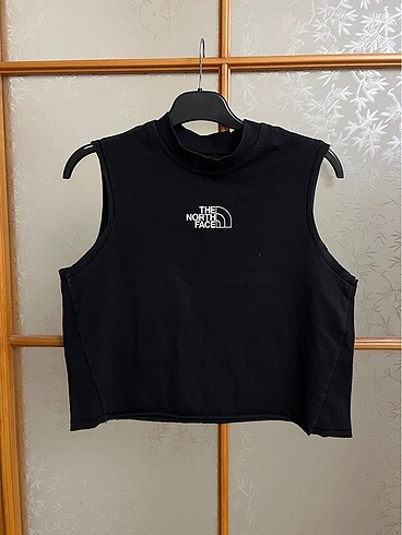 Fırsat ürünü.The North Face Tişört