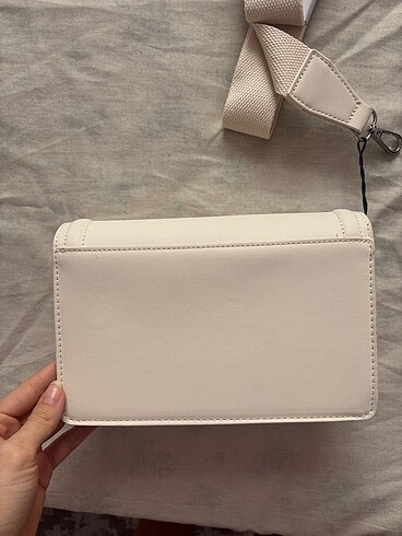  Beden Stradivarius çanta