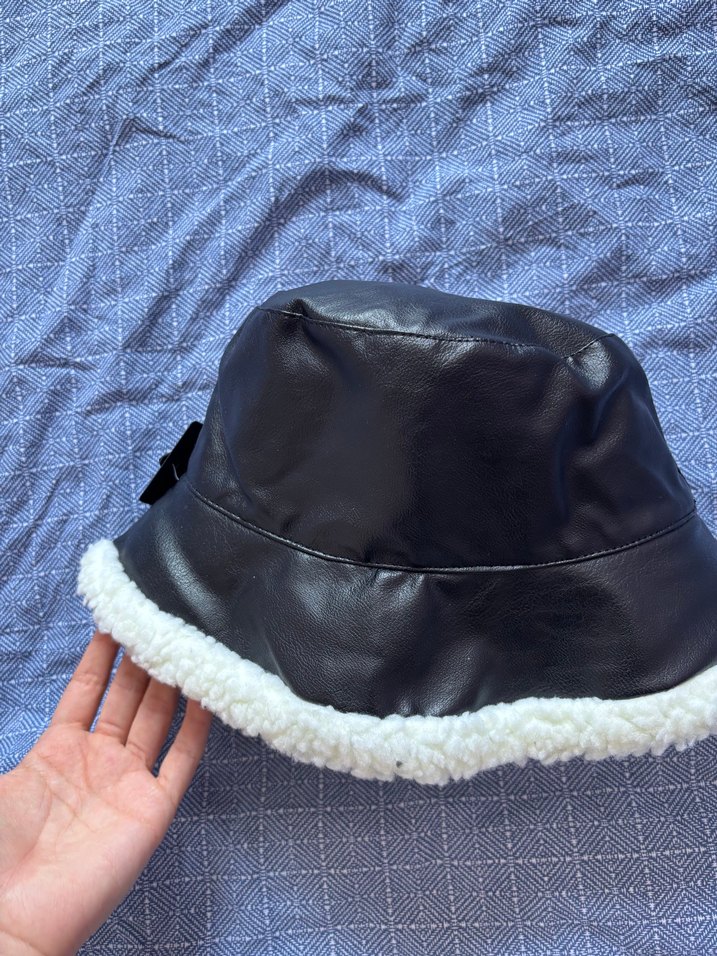 Deri Kadın Şapka, Kürklü Kenar - Görsel 3