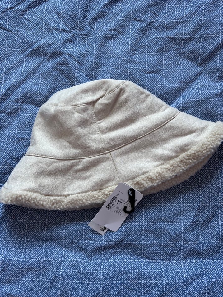 Beyaz Kadın Pamuklu Kürklü Şapka - Görsel 2