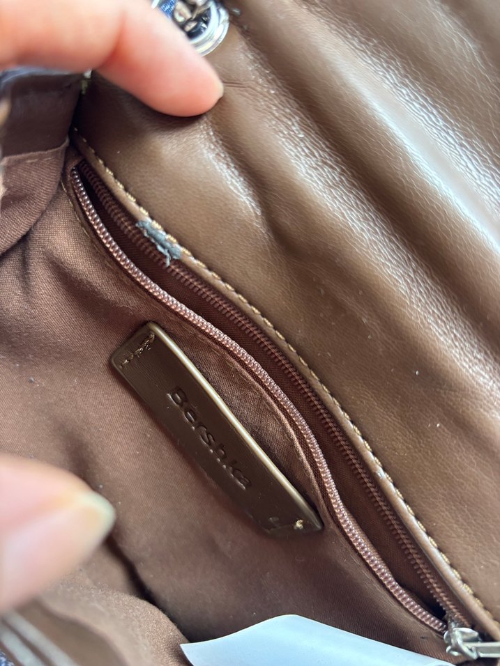 Kahverengi Deri Zincir Askılı Kadın Çanta - Görsel 3