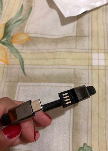 Şarj kablosu - Bileklikli Kullanım - Görsel 4