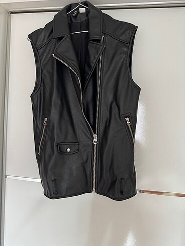 H&M Deri yelek ????