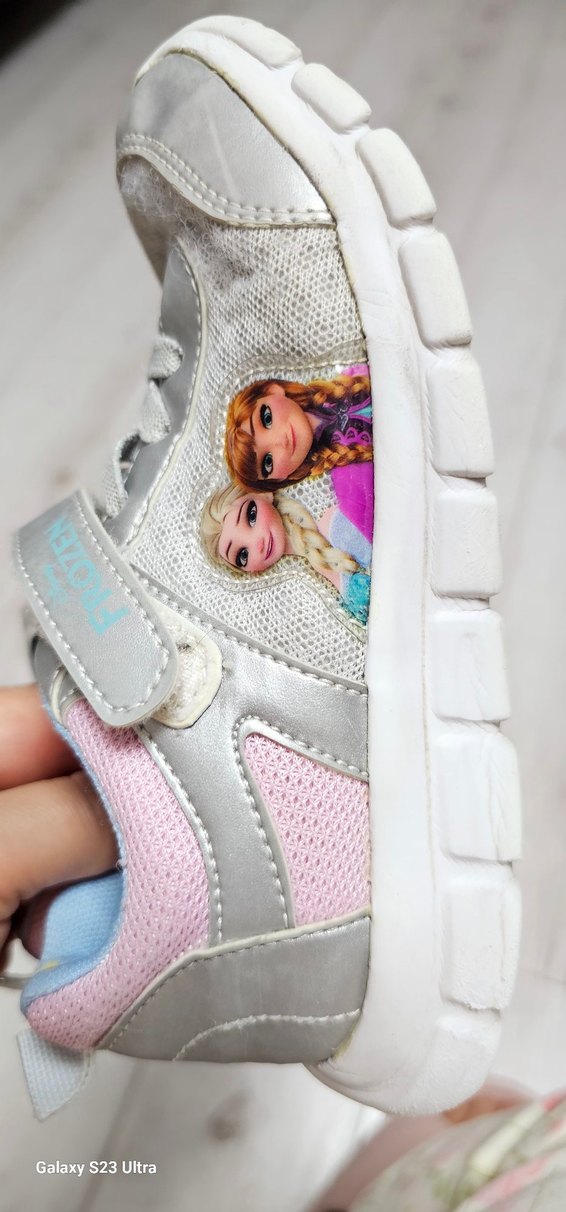 Kız Çocuk Gri Baskılı Cırtlı Spor Ayakkabı - Görsel 3