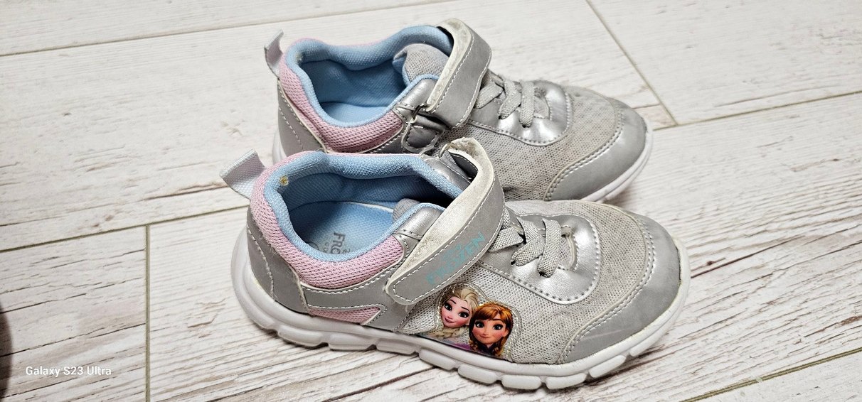 Kız Çocuk Gri Baskılı Cırtlı Spor Ayakkabı - Görsel 2