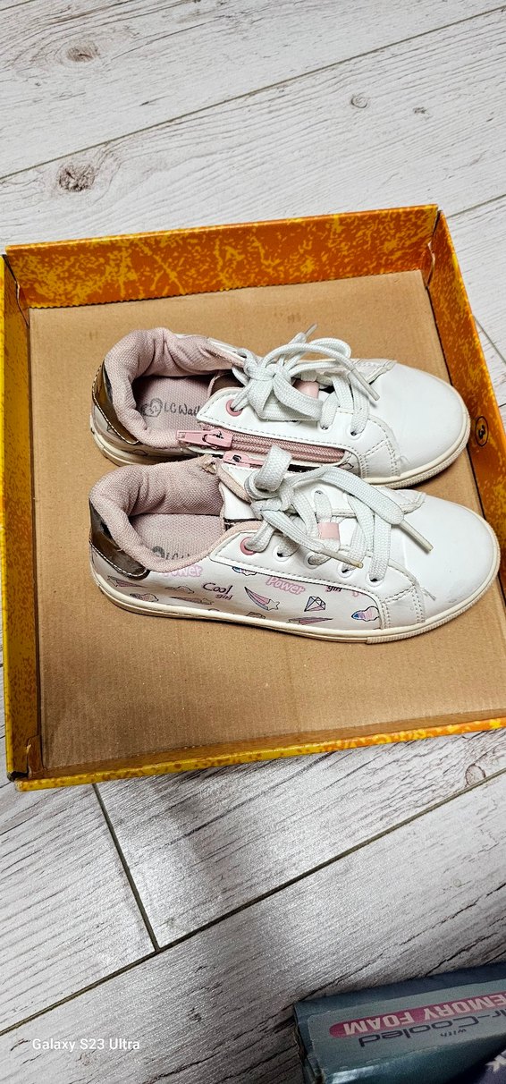 Beyaz Desenli Kız Çocuk Spor Ayakkabı - Görsel 3