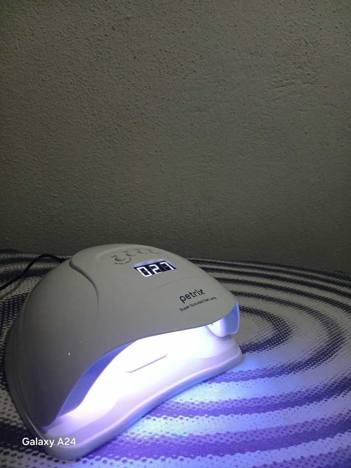 Petrix Beyaz Oje Kurutucu Makinası - Görsel 3