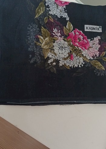 Kadın Çok Renkli İpek Dokulu Şal - Görsel 6