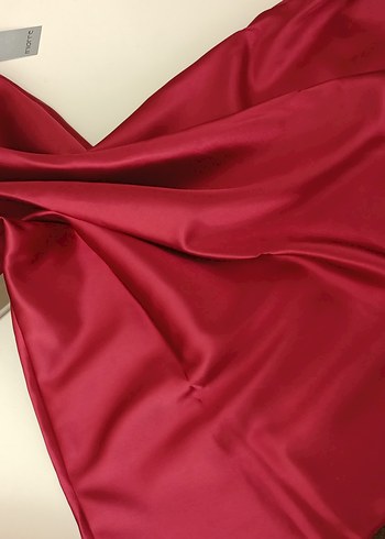 Kırmızı saten Midi Kadın Gecelik - Görsel 4