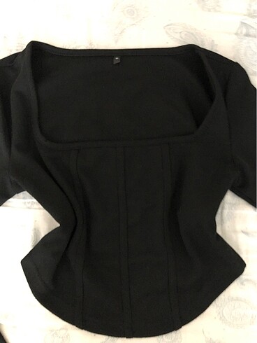 kare yaka korse detaylı body