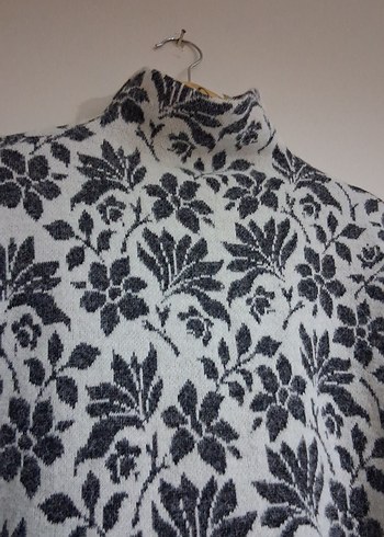 Gri Baskılı kazak - Görsel 4