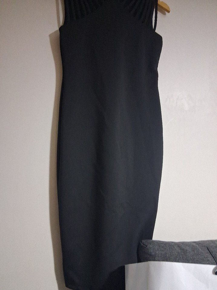 GOSSIP Siyah düz elbise 
gecenizi ve özel gününüzü kapatacak - Görsel 4