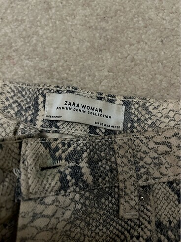 Zara Desenli jean